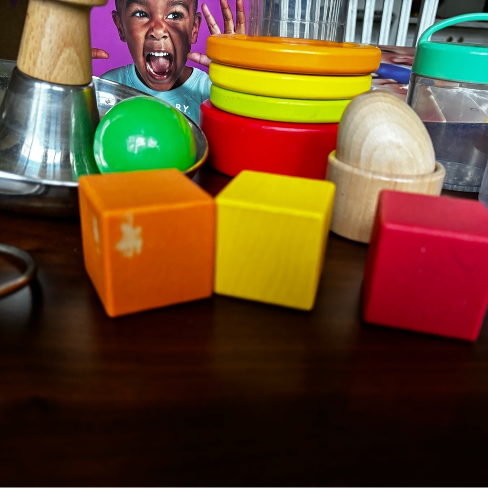 Lovevery Box 9-10 mo The explorer